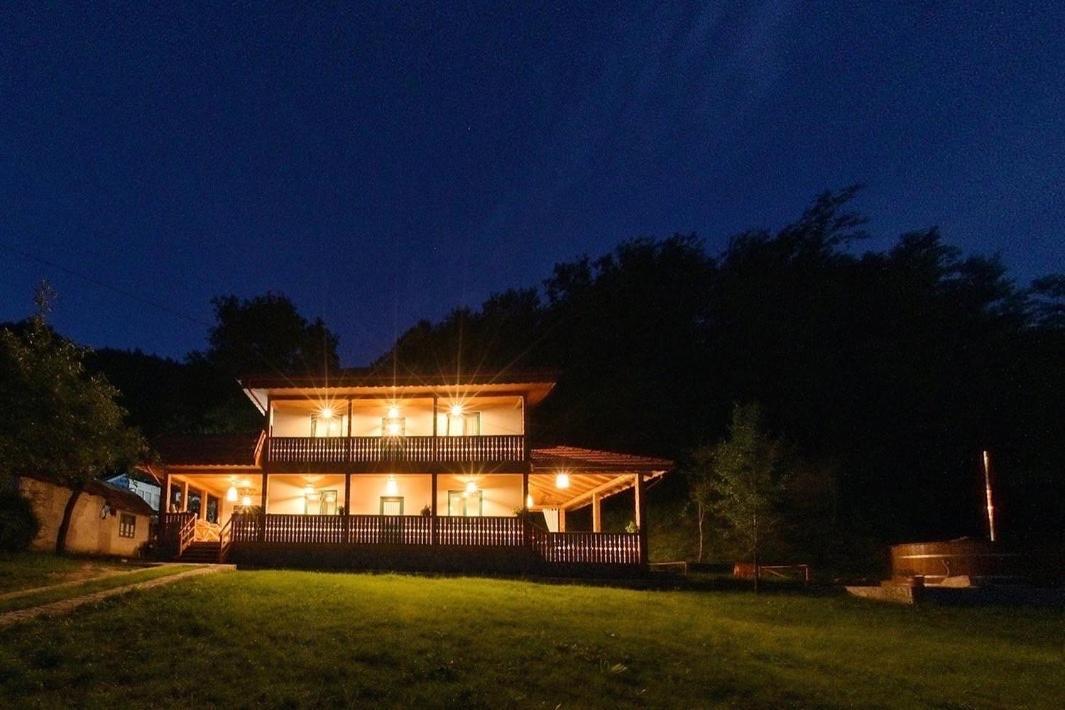 Casa Lila Bed & Breakfast Colti ภายนอก รูปภาพ